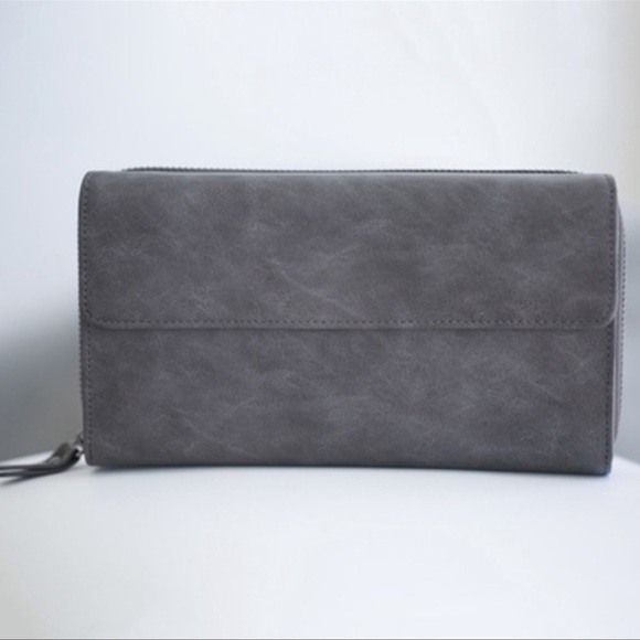 Seint Beauty Handbags - SEINT WALLET CLUTCH